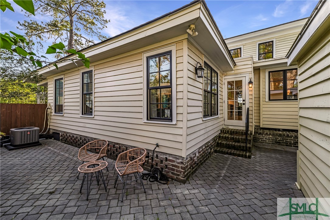 52-56 E Broad Street