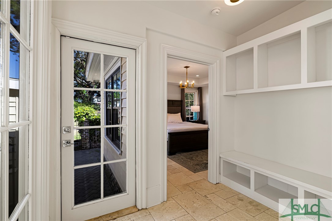 52-56 E Broad Street