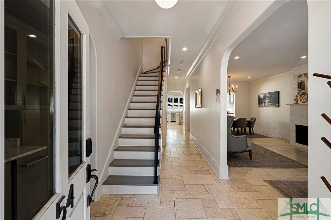 52-56 E Broad Street