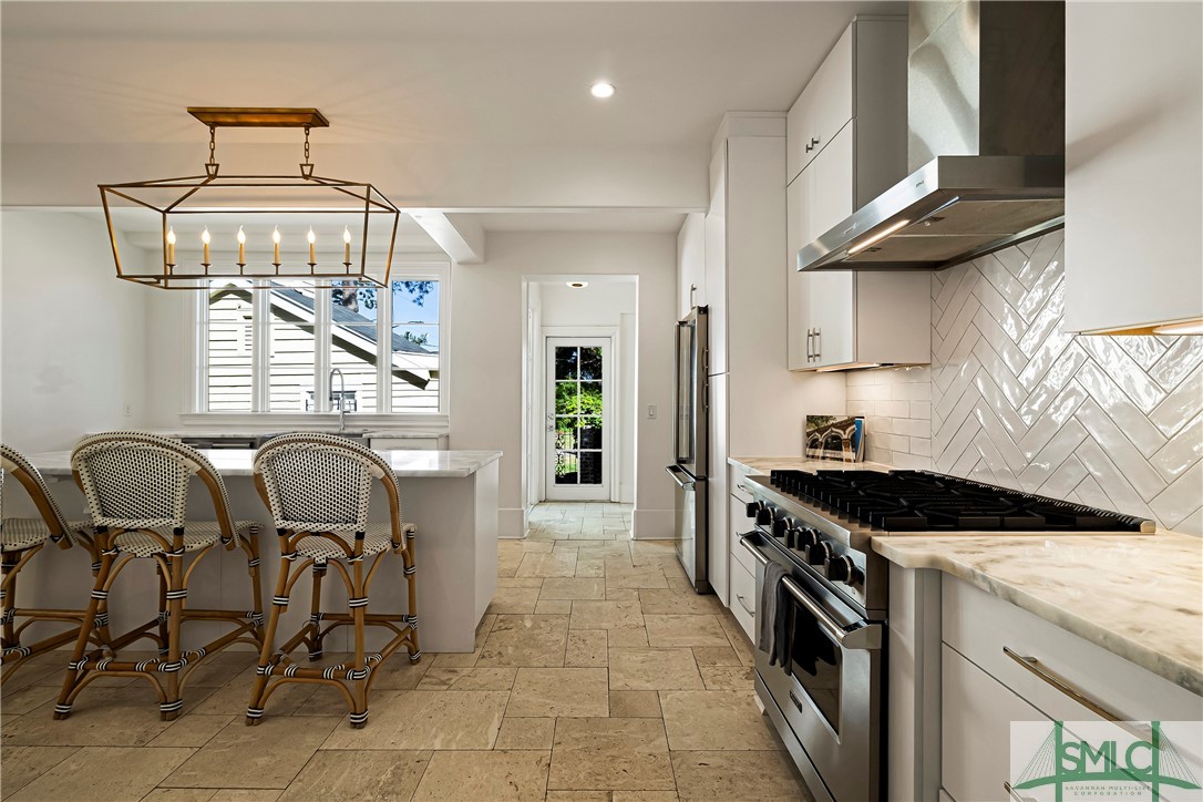 52-56 E Broad Street