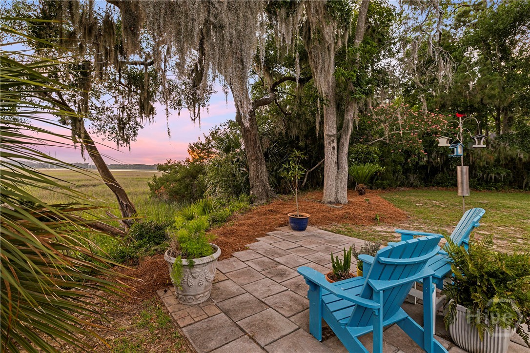 5 Eagle Point Drive
