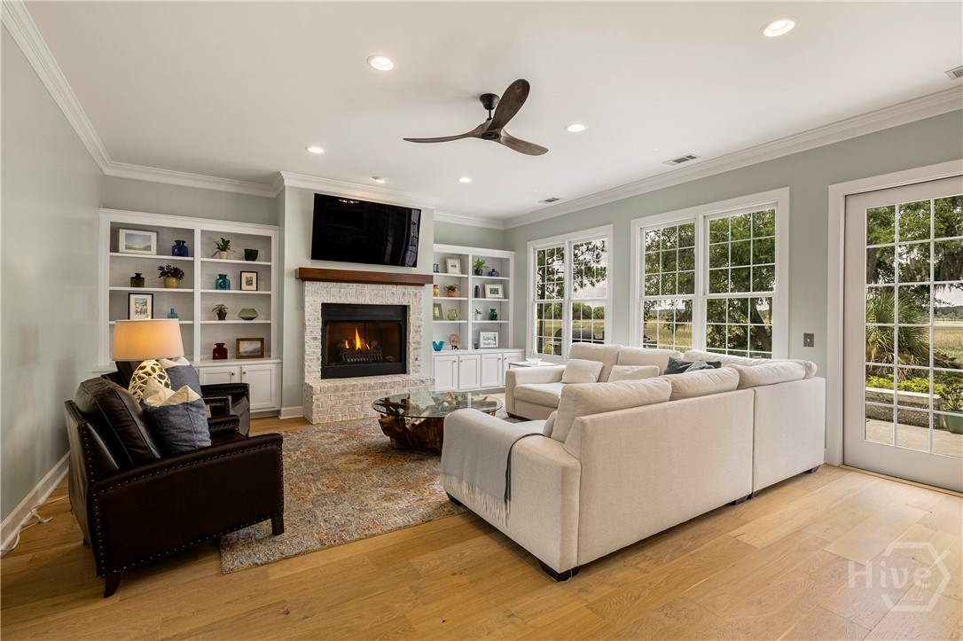5 Eagle Point Drive