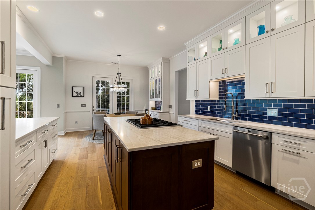 5 Eagle Point Drive