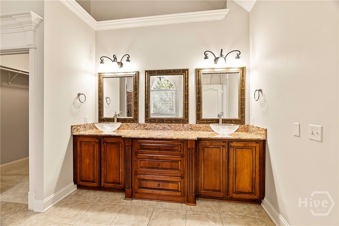 65 Woodchuck Hill Road