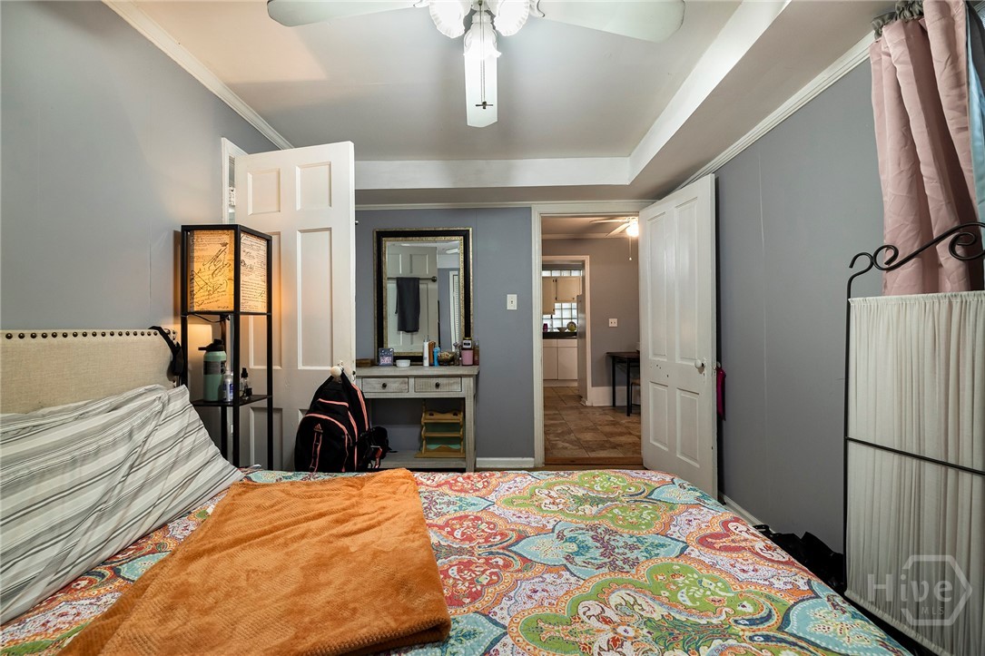 123 W Gwinnett Street