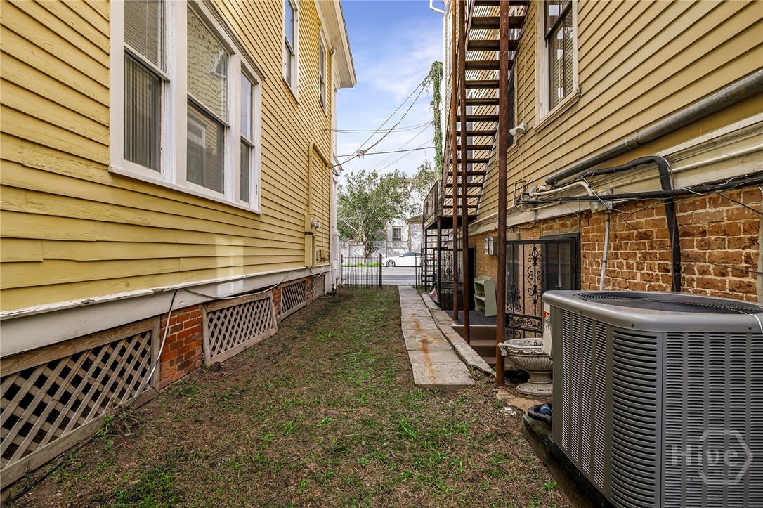 123 W Gwinnett Street