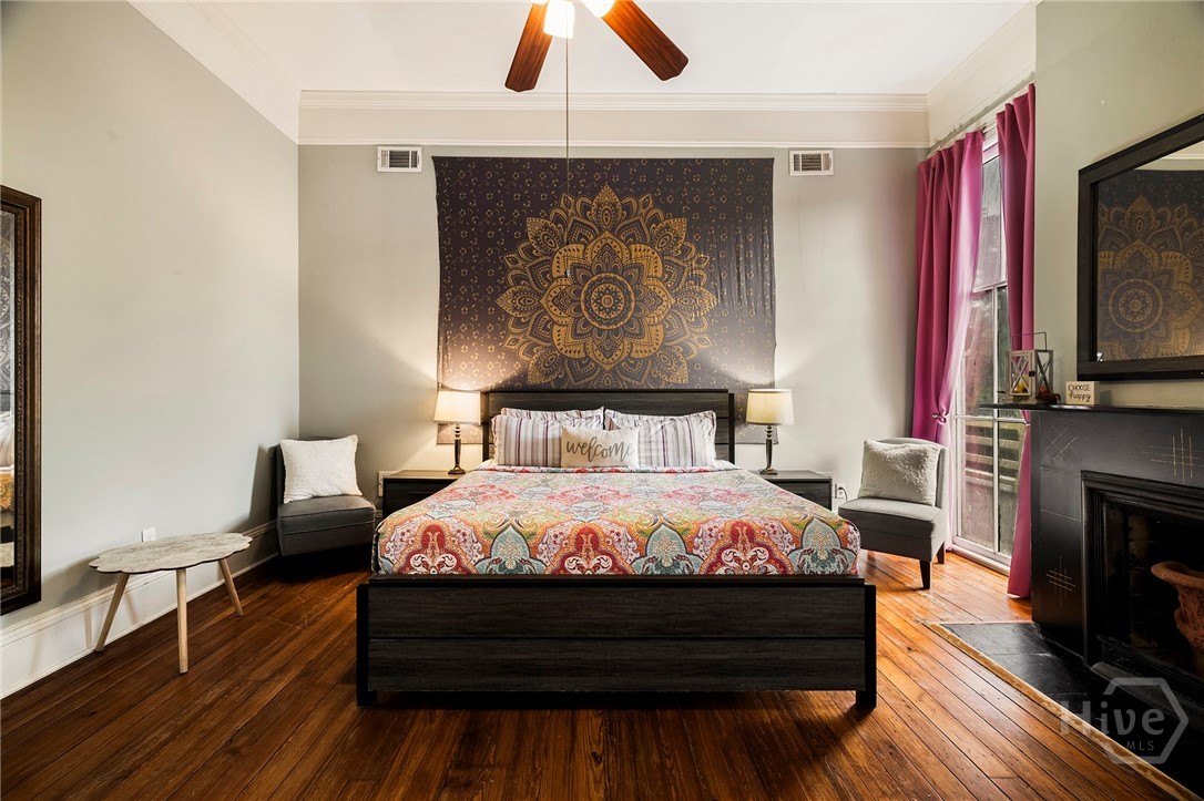 123 W Gwinnett Street