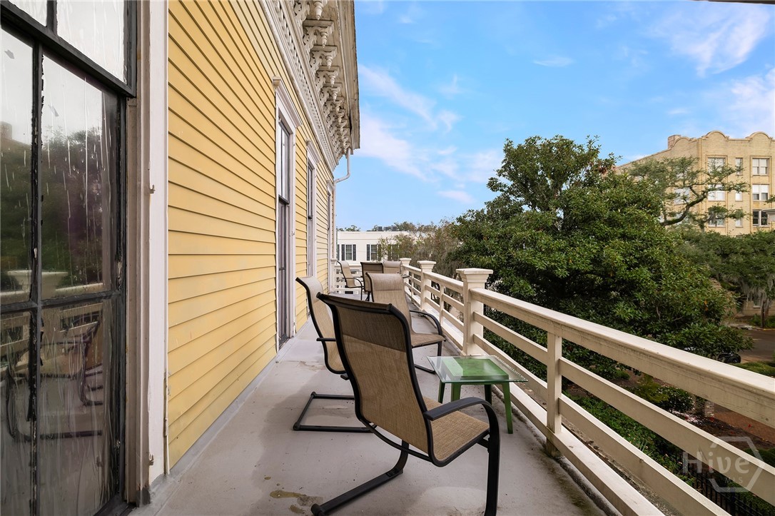 123 W Gwinnett Street