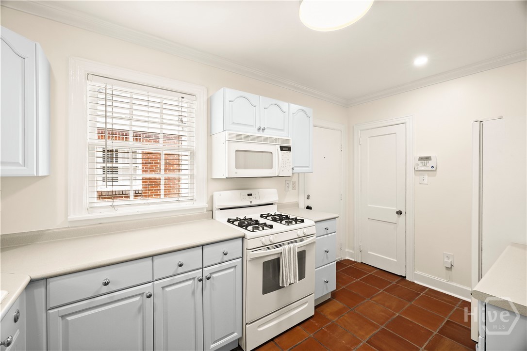1318 E 51st Street
