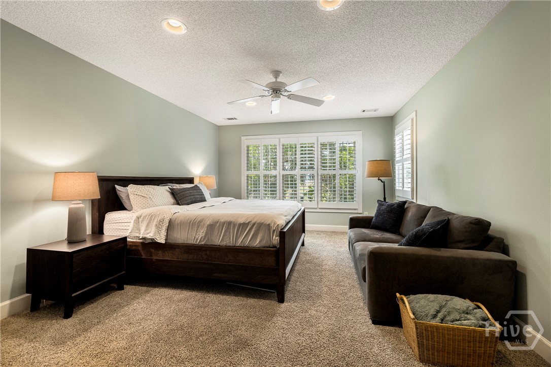 5 Eagle Point Drive