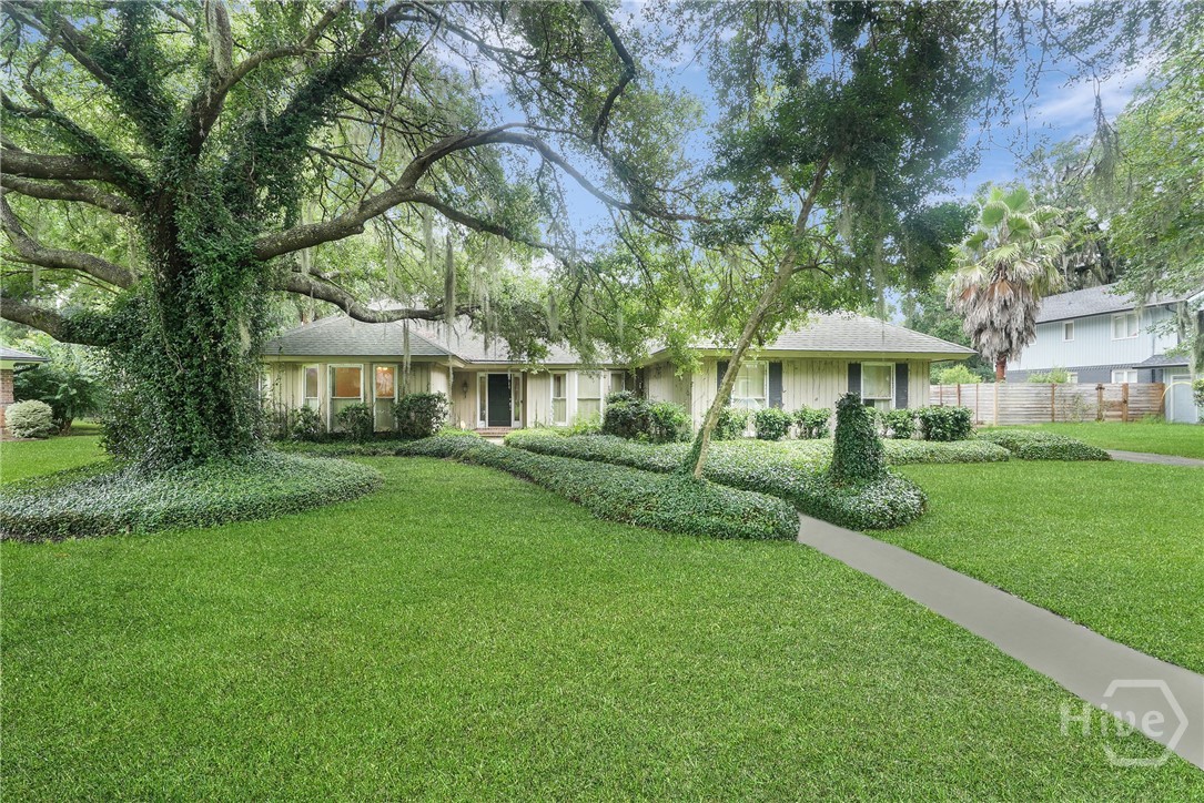 12 Majestic Oaks Circle