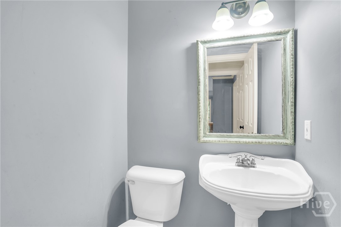 12 Majestic Oaks Circle