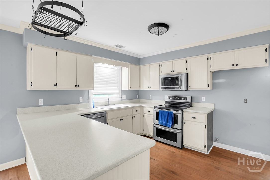 12 Majestic Oaks Circle