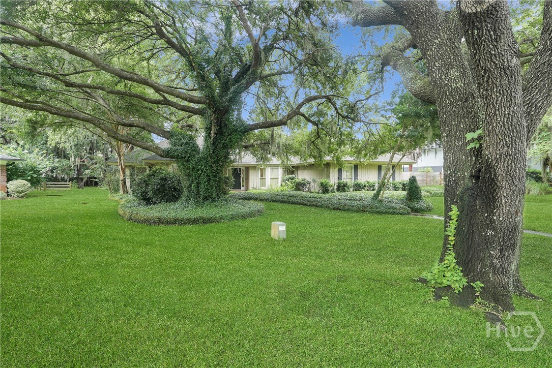 12 Majestic Oaks Circle