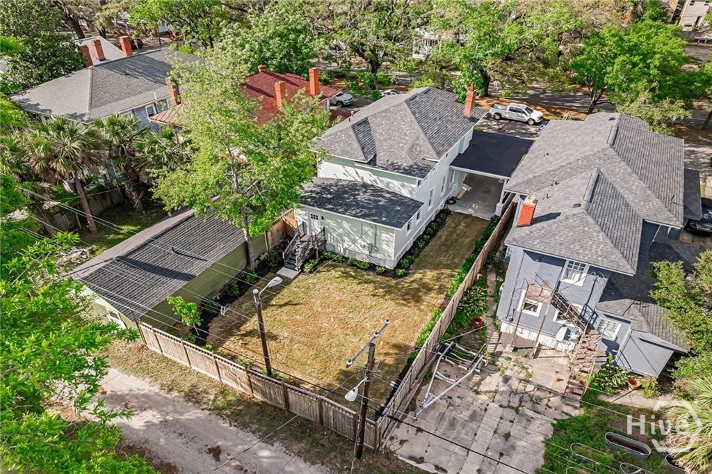 627 W 37th Street