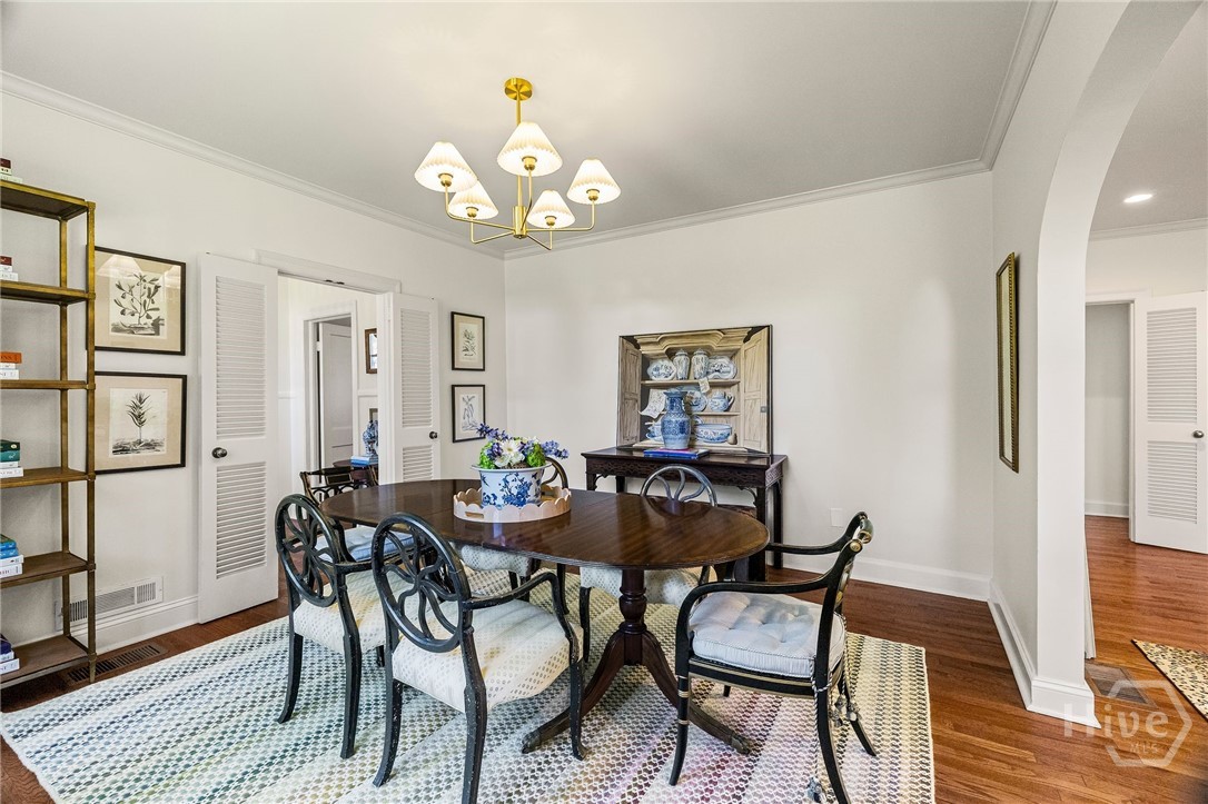 310 E 52nd Street