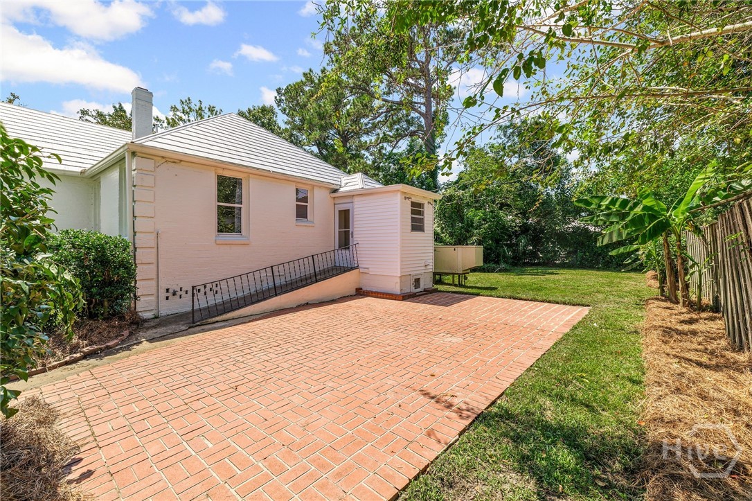 310 E 52nd Street