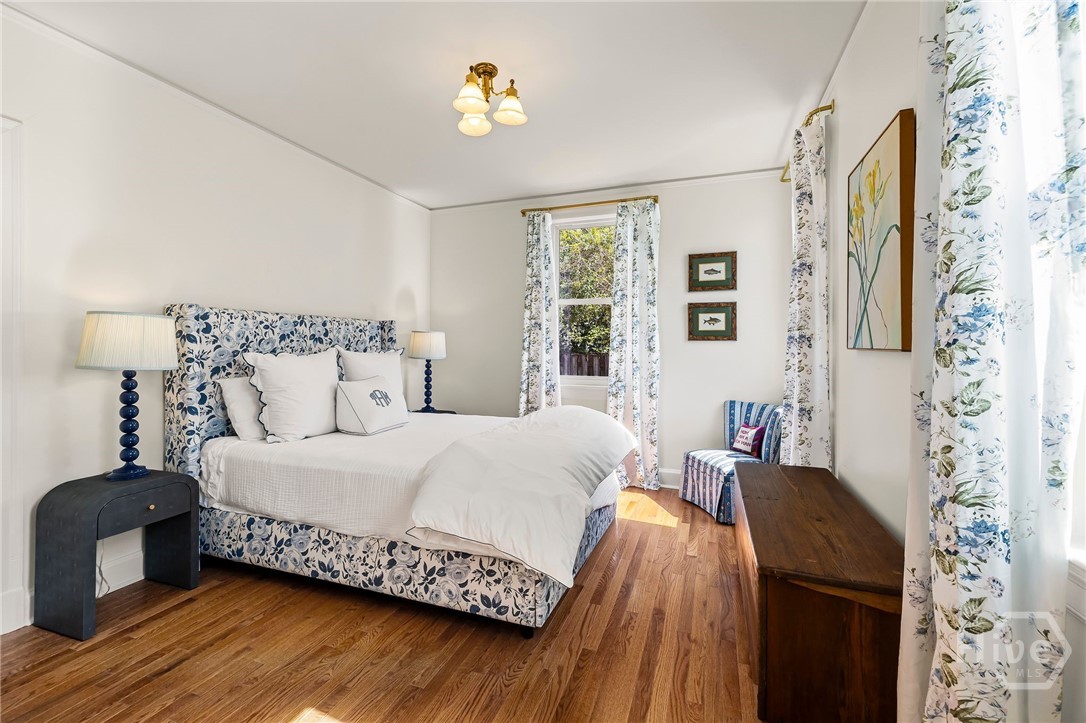 310 E 52nd Street