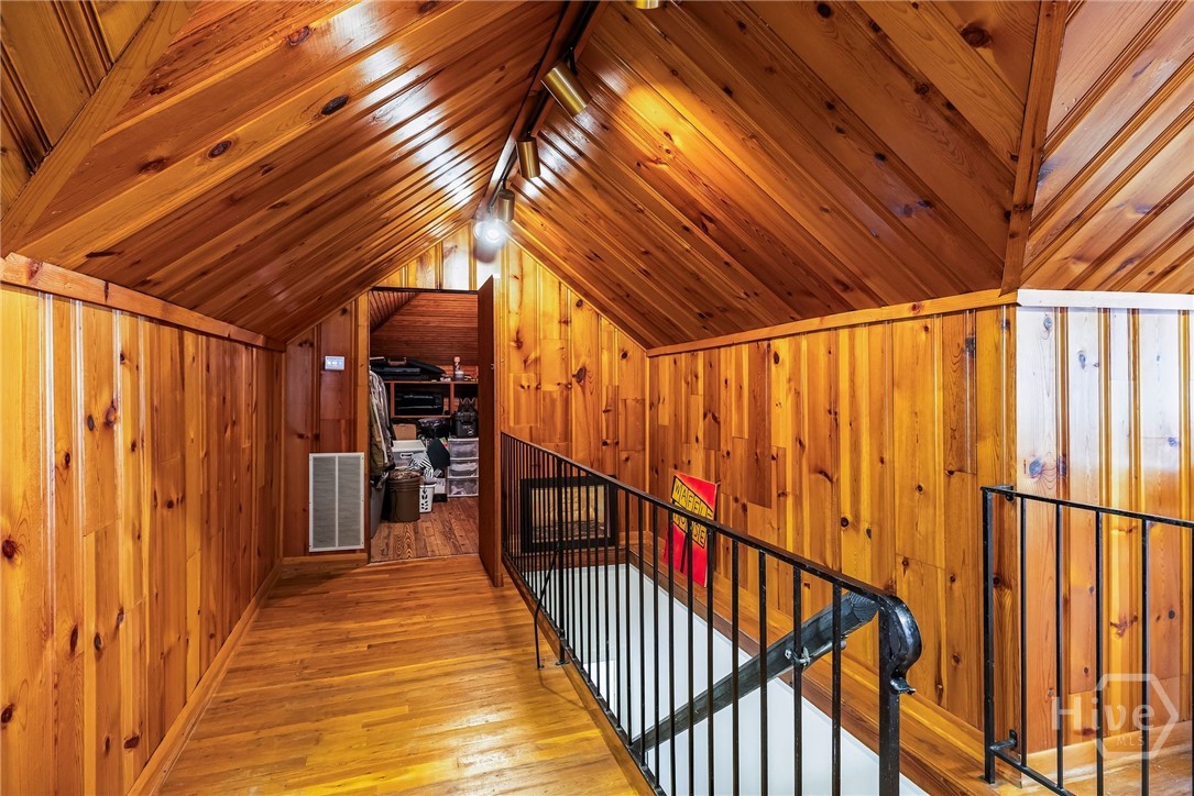 310 E 52nd Street