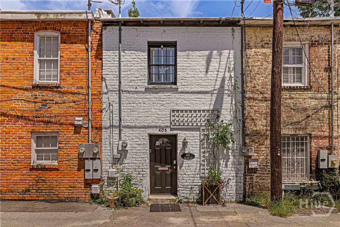 407 E Jones Street