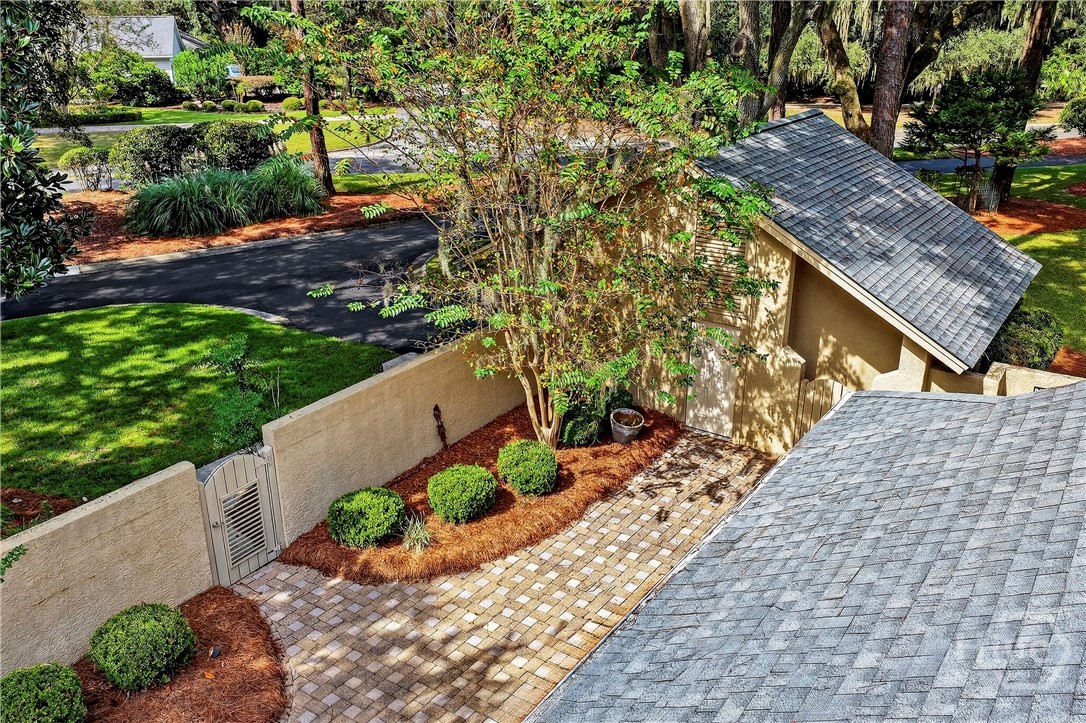 1 Tapestry Lane