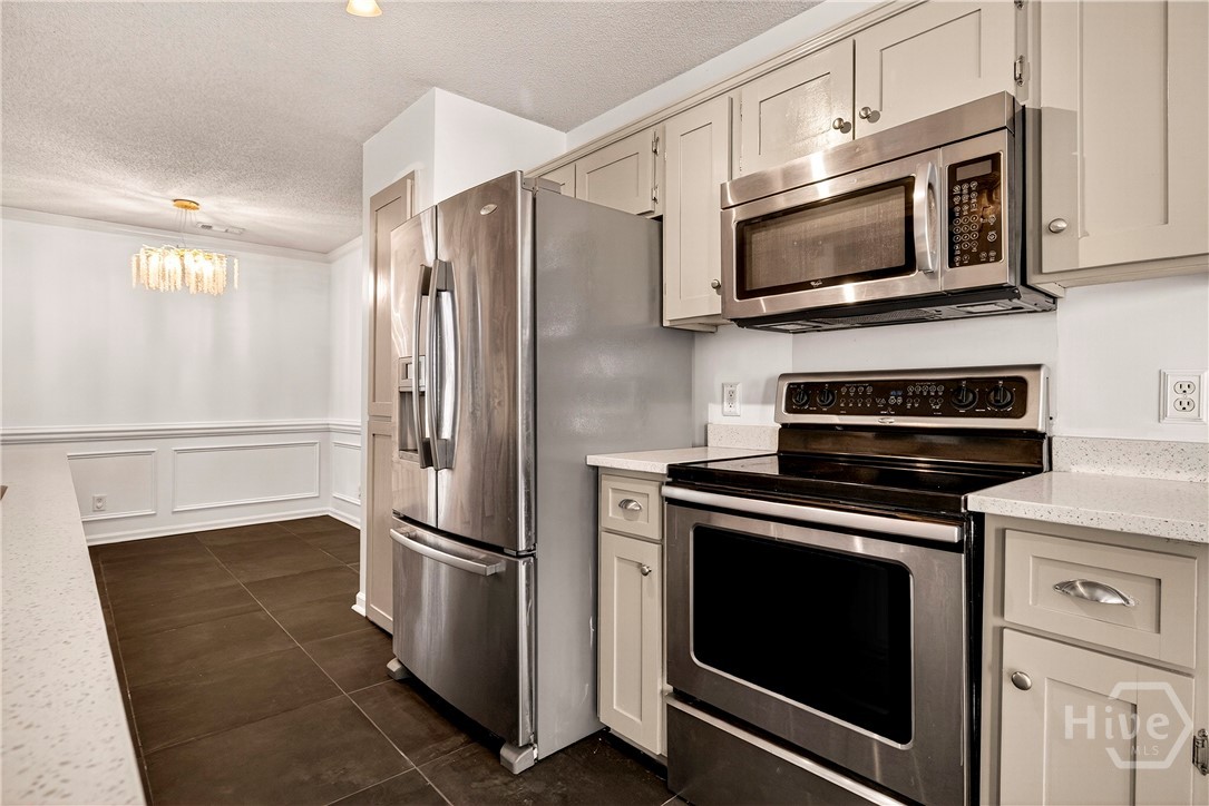 111 Ashwood Drive
