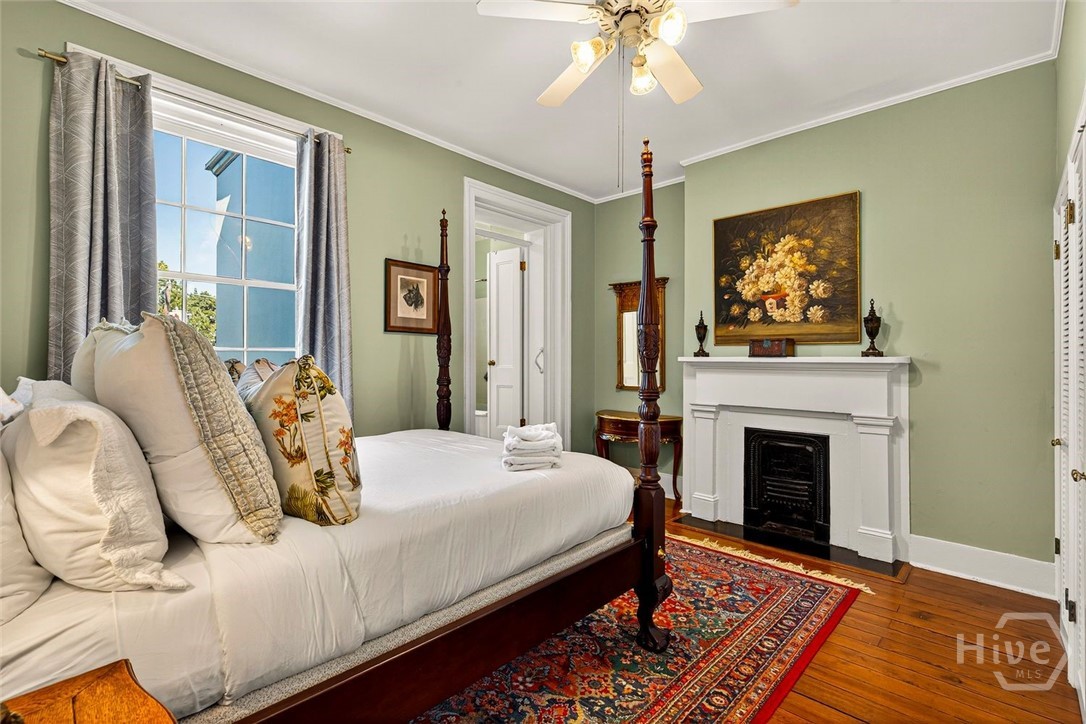 208 E Liberty Street