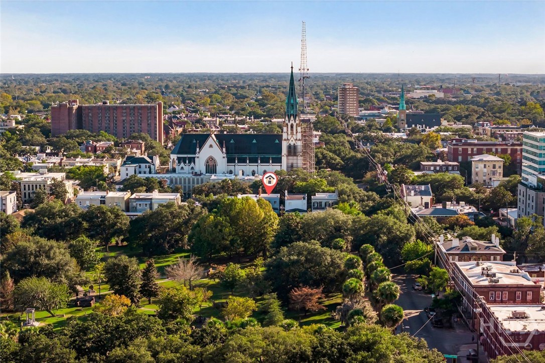 208 E Liberty Street