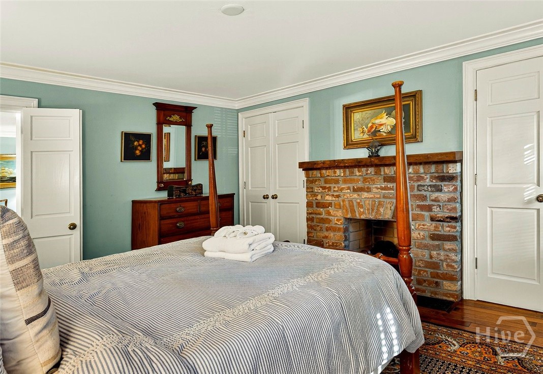 208 E Liberty Street