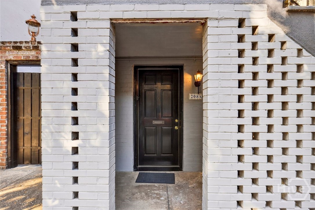 208 E Liberty Street