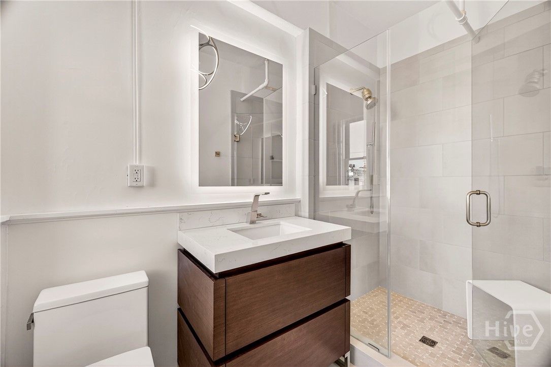 24 E Liberty Street 36