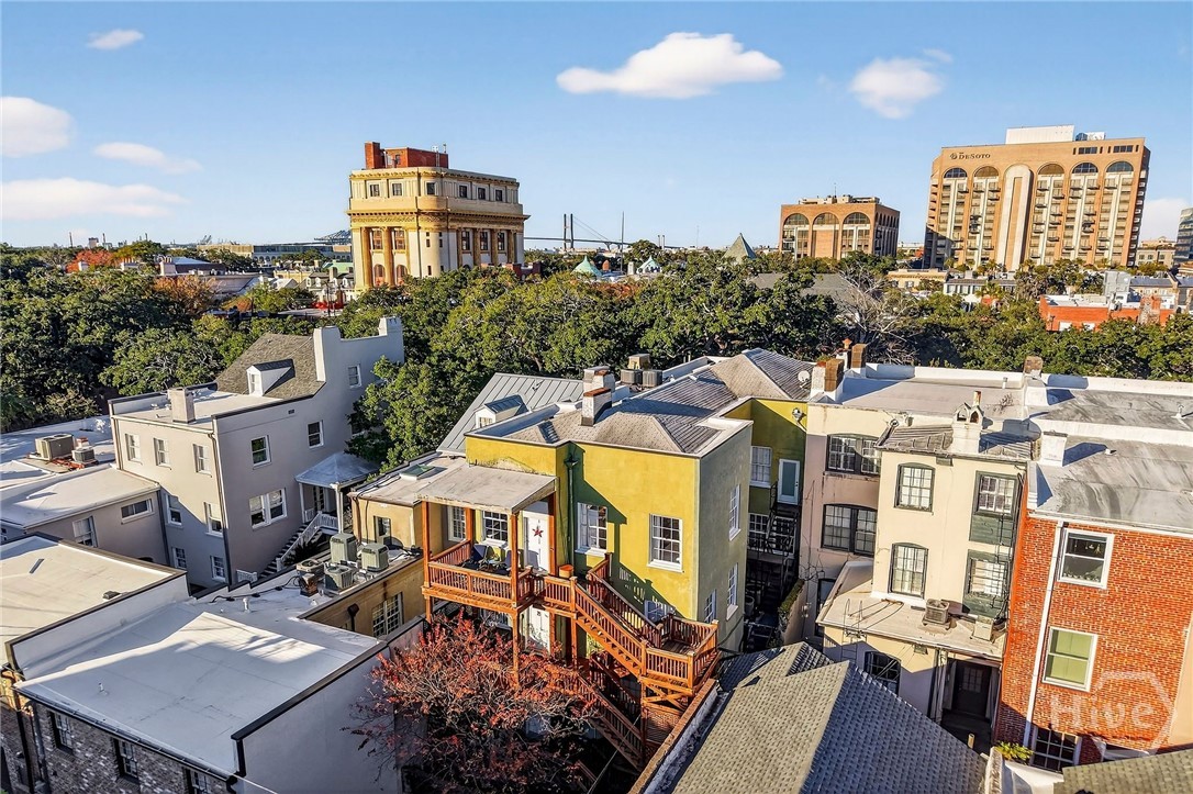 15 E Jones Street 3B