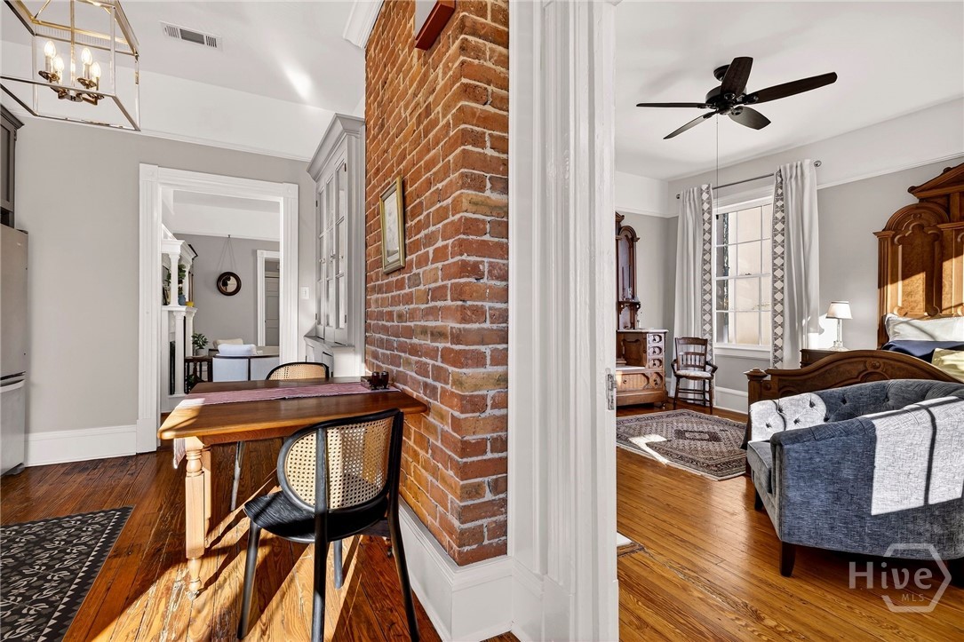 15 E Jones Street 3B