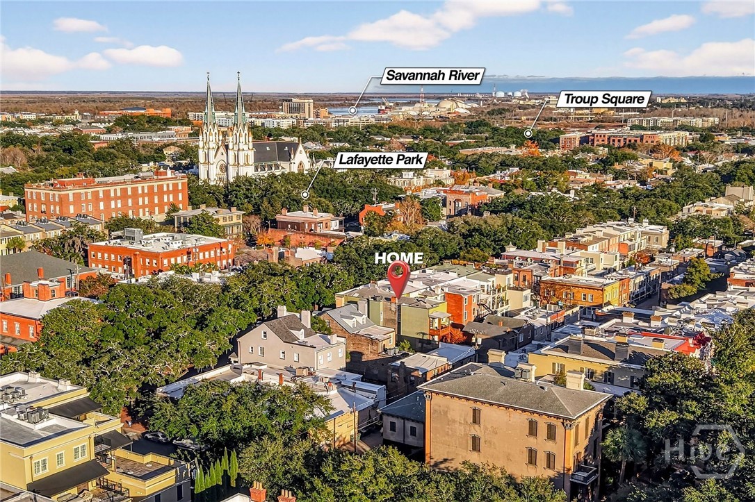 15 E Jones Street 3B