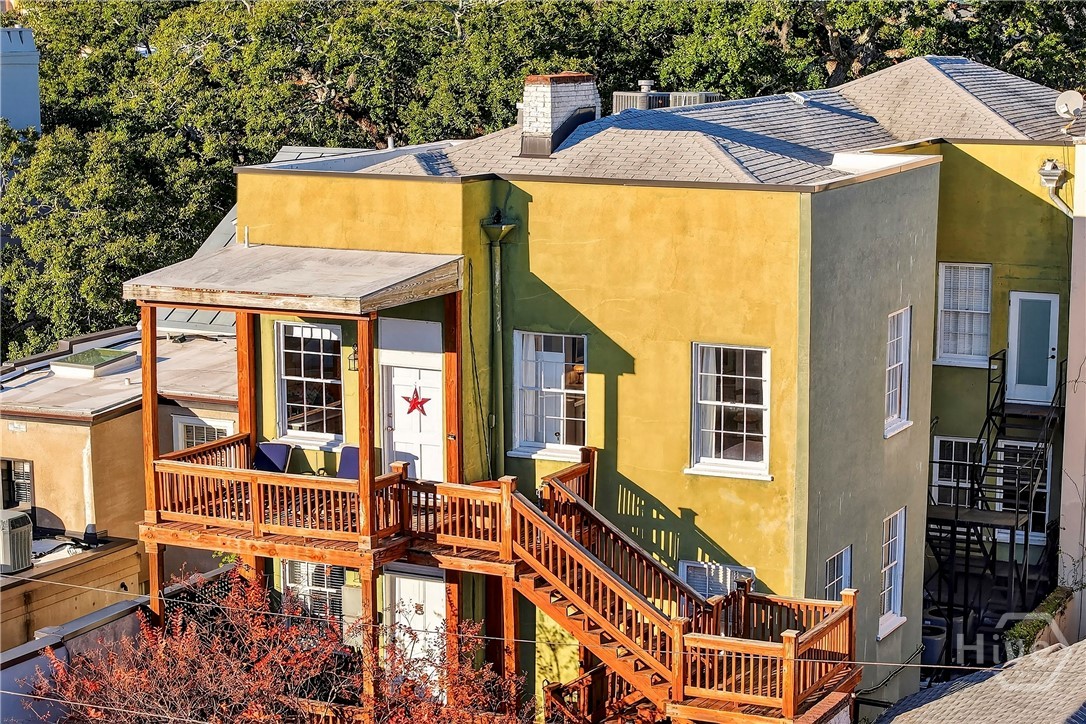 15 E Jones Street 3B