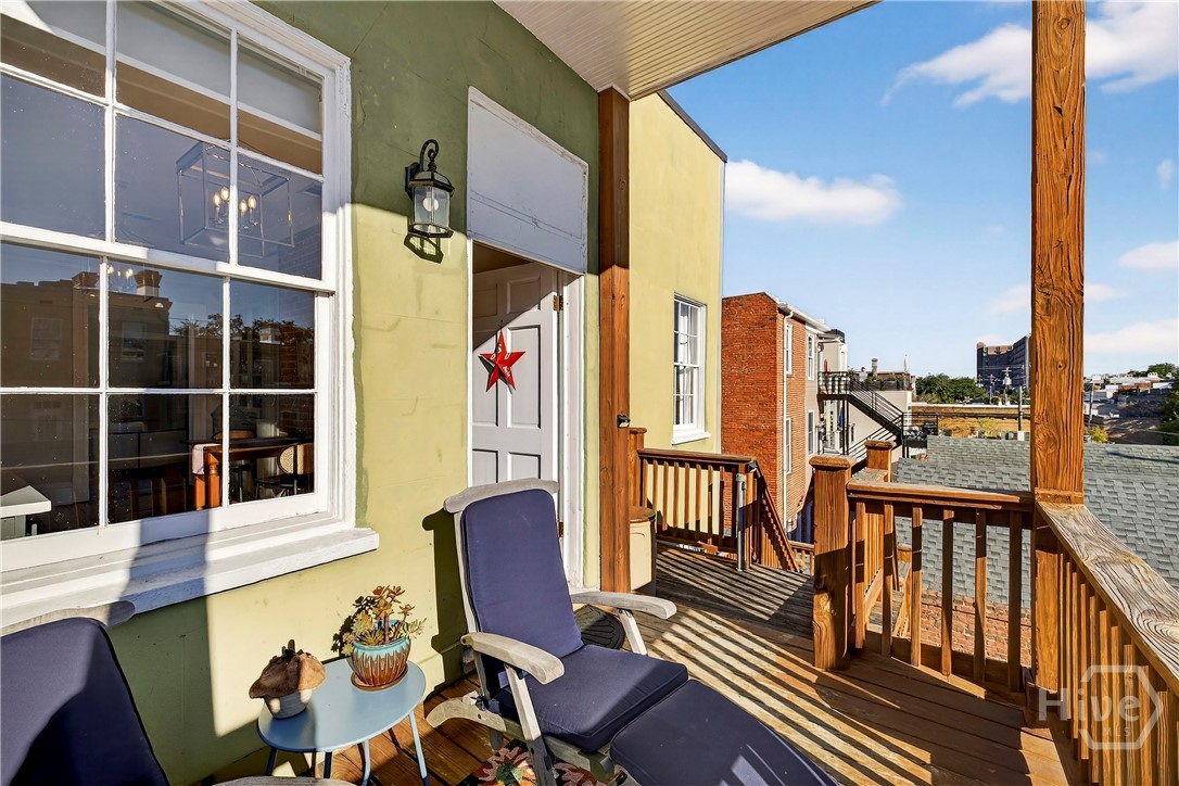 15 E Jones Street 3B