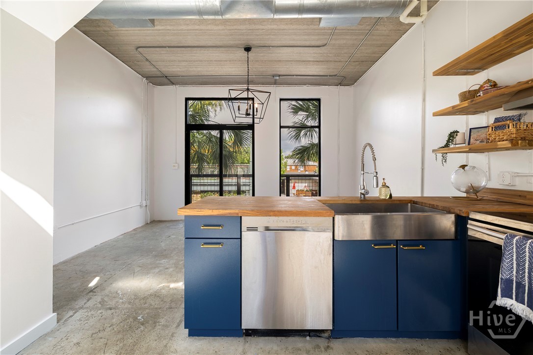 2406 De Soto Avenue B