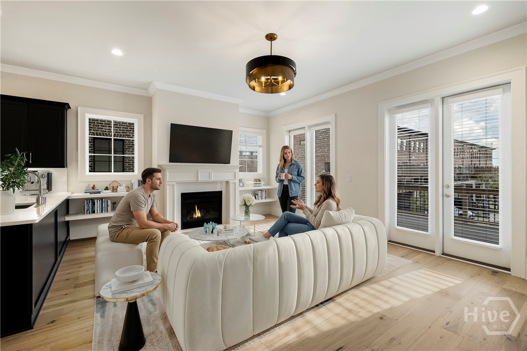 354 Eastern Wharf Avenue