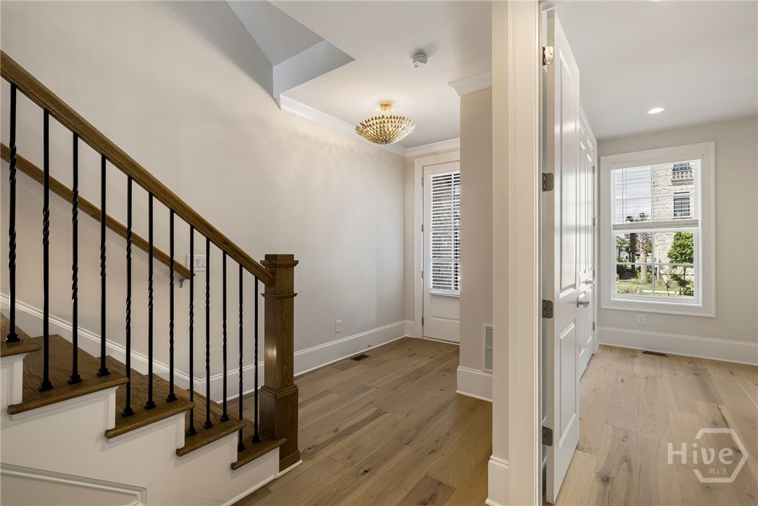 354 Eastern Wharf Avenue