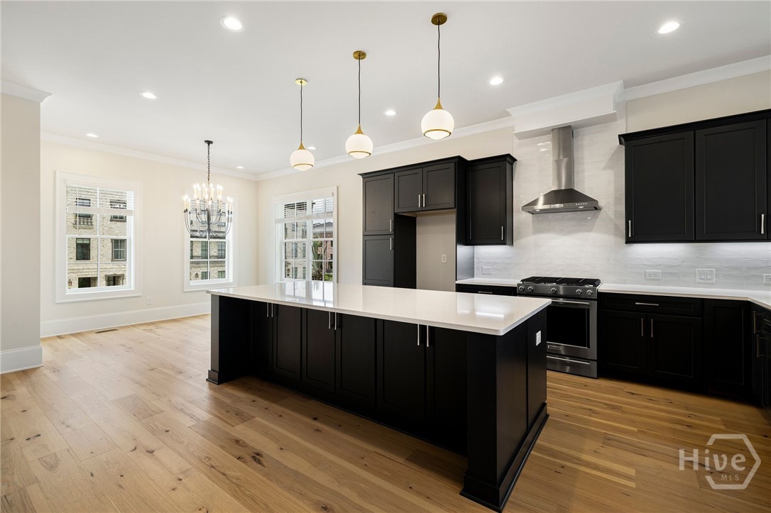 354 Eastern Wharf Avenue