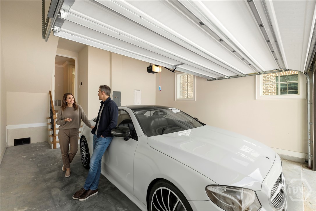 354 Eastern Wharf Avenue