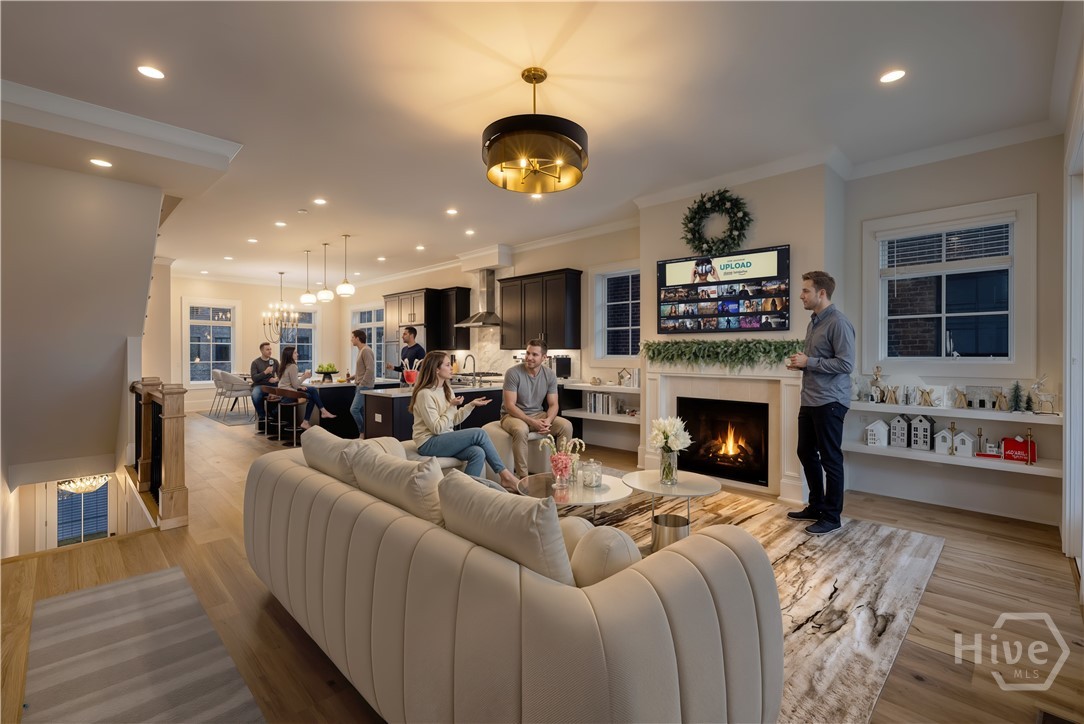 354 Eastern Wharf Avenue