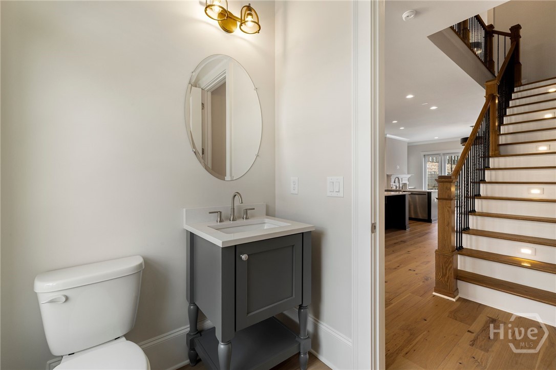 354 Eastern Wharf Avenue