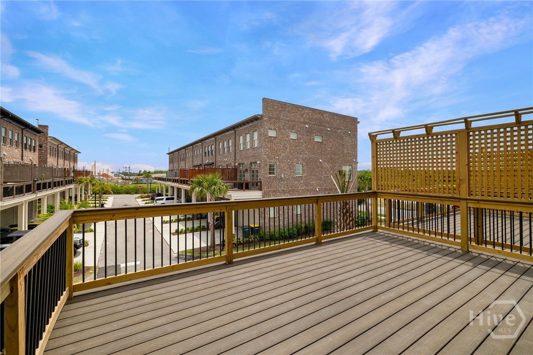 354 Eastern Wharf Avenue