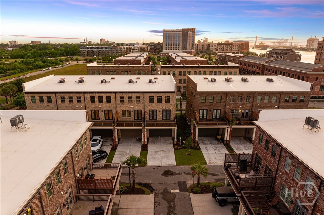 354 Eastern Wharf Avenue