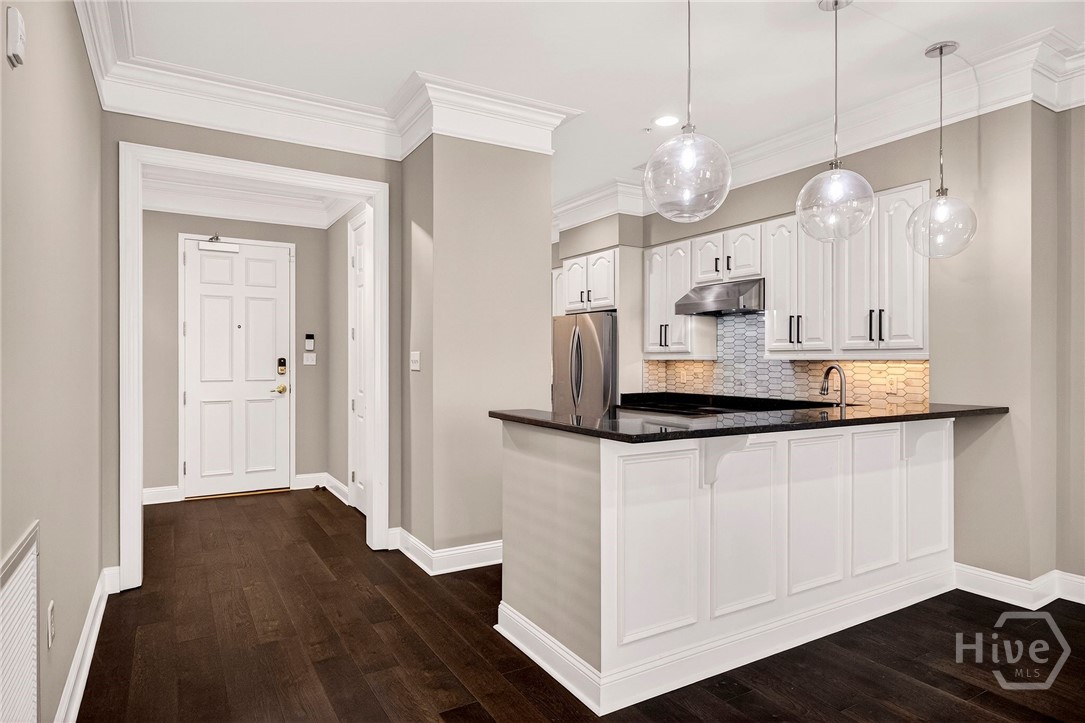 323 W Jones Street 104