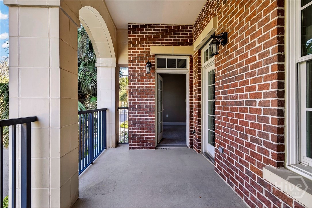 323 W Jones Street 104
