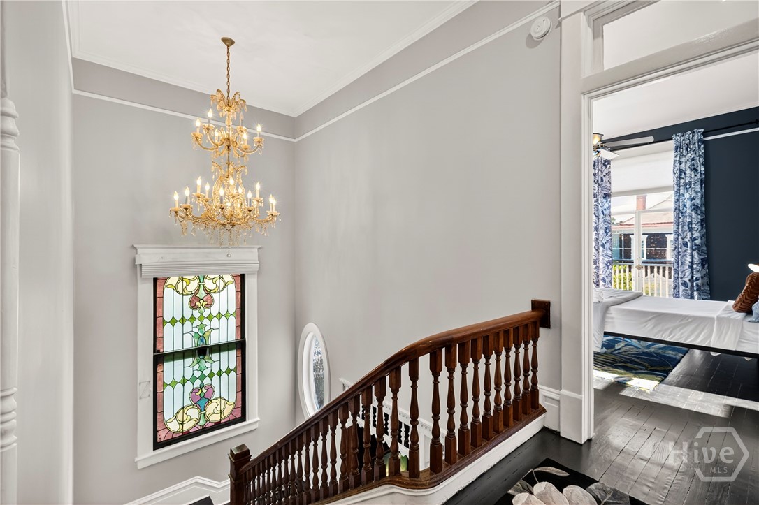 121 E 36th Street