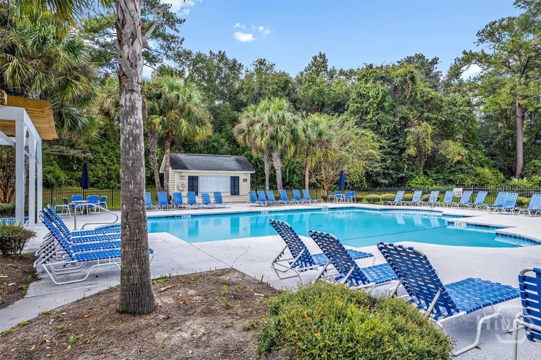 521 Bothwell Drive