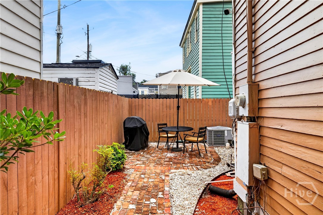 1116 Barnard Street